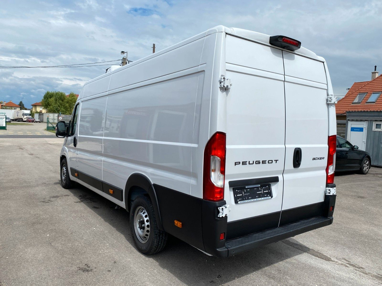 Peugeot Boxer Kasten Hochraum 435 L4H2 BlueHDi 140 Peugeot Boxer Kühlkasten 435 L4H2 BlueHDi 140 - Kravas mikroautobuss: foto 4 Peugeot Boxer Kasten Hochraum 435 L4H2 BlueHDi 140 Peugeot Boxer Kühlkasten 435 L4H2 BlueHDi 140 - Kravas mikroautobuss: foto 4