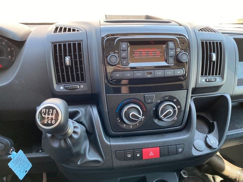 Peugeot Boxer L2 Heavy Kühlkoffer Peugeot Boxer L2 Heavy Kühlkoffer - Komercauto refrižerators: foto 5 Peugeot Boxer L2 Heavy Kühlkoffer Peugeot Boxer L2 Heavy Kühlkoffer - Komercauto refrižerators: foto 5