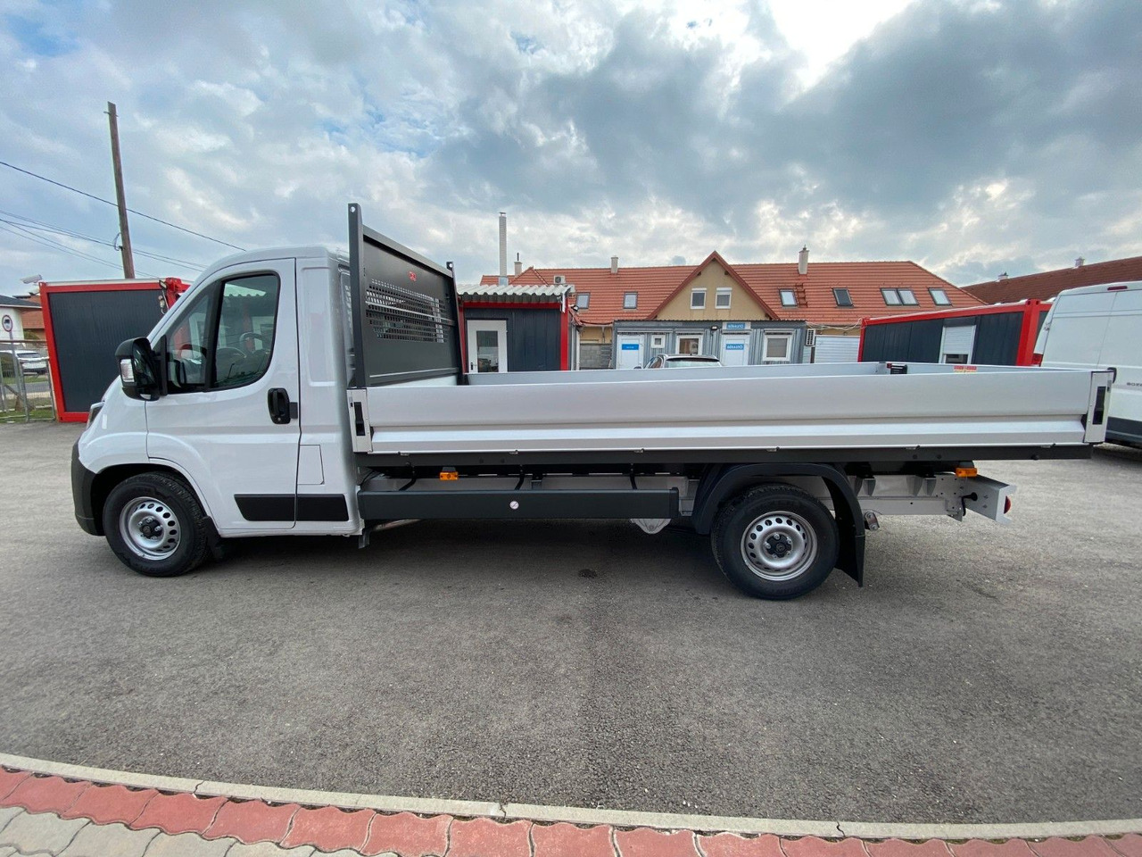 Peugeot Boxer Pritsche/Kipper 435 L4 BlueHDi 140 - Automašīna ar kravas platformu: foto 3 Peugeot Boxer Pritsche/Kipper 435 L4 BlueHDi 140 - Automašīna ar kravas platformu: foto 3