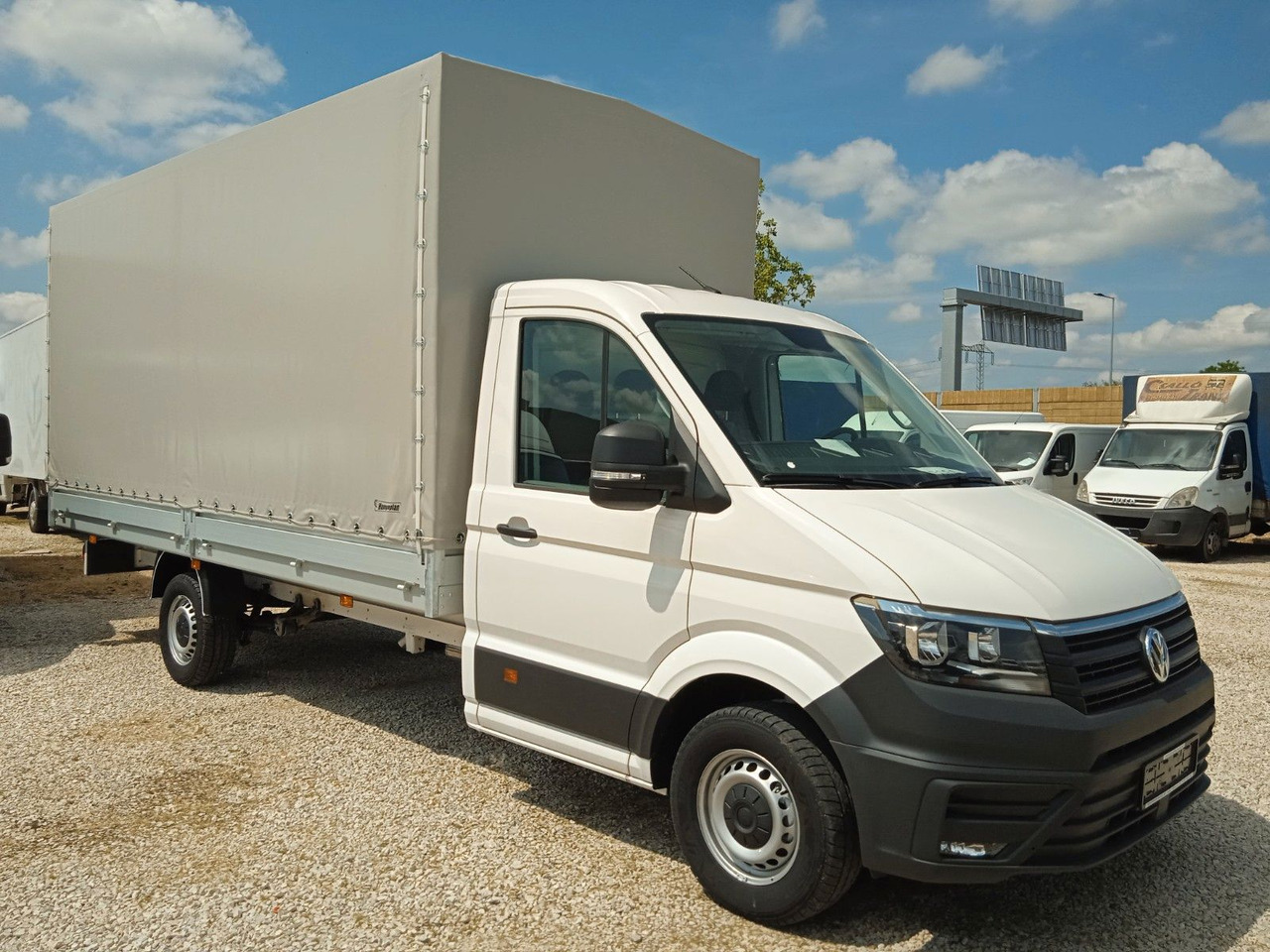 Volkswagen Crafter L4 Pritsche und Plane 5m SOFORT - Furgons ar tentu: foto 2 Volkswagen Crafter L4 Pritsche und Plane 5m SOFORT - Furgons ar tentu: foto 2