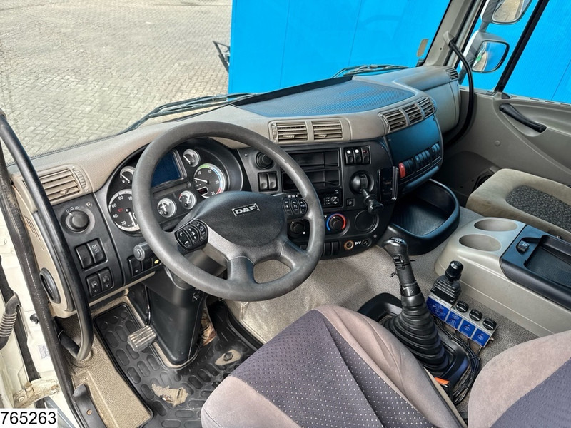 DAF 85 CF 460 6x4, Manual, Leaf suspension, Retarder - Kravas automašīna pašizgāzējs: foto 5 DAF 85 CF 460 6x4, Manual, Leaf suspension, Retarder - Kravas automašīna pašizgāzējs: foto 5
