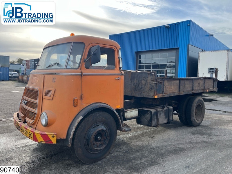 DAF A1600 Manual, Steel suspension, PTO - Kravas automašīna pašizgāzējs: foto 1 DAF A1600 Manual, Steel suspension, PTO - Kravas automašīna pašizgāzējs: foto 1