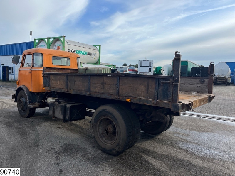 DAF A1600 Manual, Steel suspension, PTO - Kravas automašīna pašizgāzējs: foto 2 DAF A1600 Manual, Steel suspension, PTO - Kravas automašīna pašizgāzējs: foto 2