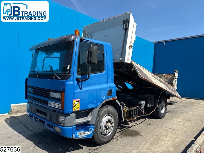 DAF CF 290 Manual, Steelsuspension - Kravas automašīna pašizgāzējs: foto 1 DAF CF 290 Manual, Steelsuspension - Kravas automašīna pašizgāzējs: foto 1
