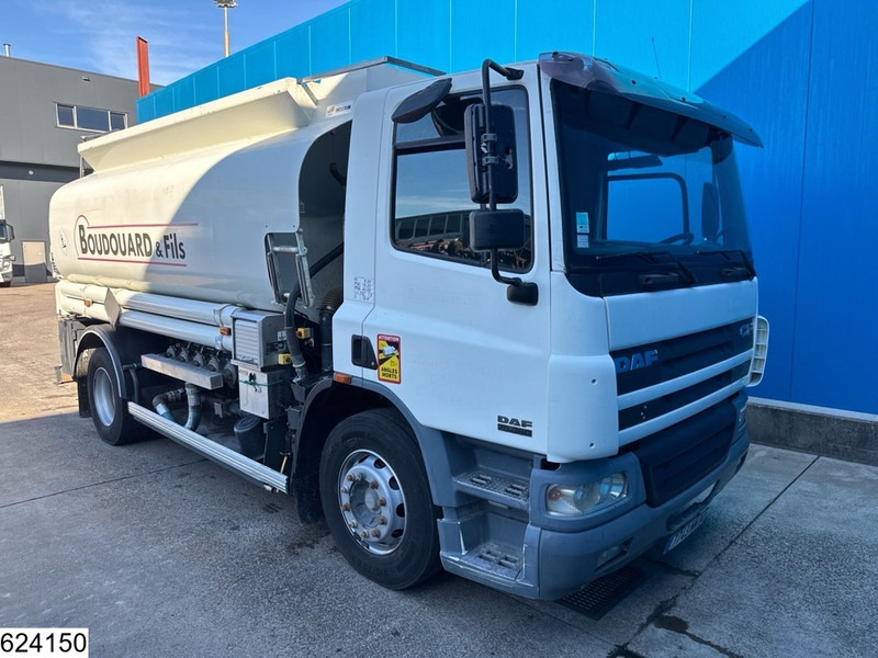DAF CF 360 Euro 3, Fuel, Handgeschakeld, 14733 Liter, 5 Comp - Autocisterna: foto 3 DAF CF 360 Euro 3, Fuel, Handgeschakeld, 14733 Liter, 5 Comp - Autocisterna: foto 3