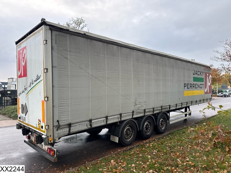 Fruehauf Tautliner - Tenta puspiekabe: foto 4 Fruehauf Tautliner - Tenta puspiekabe: foto 4