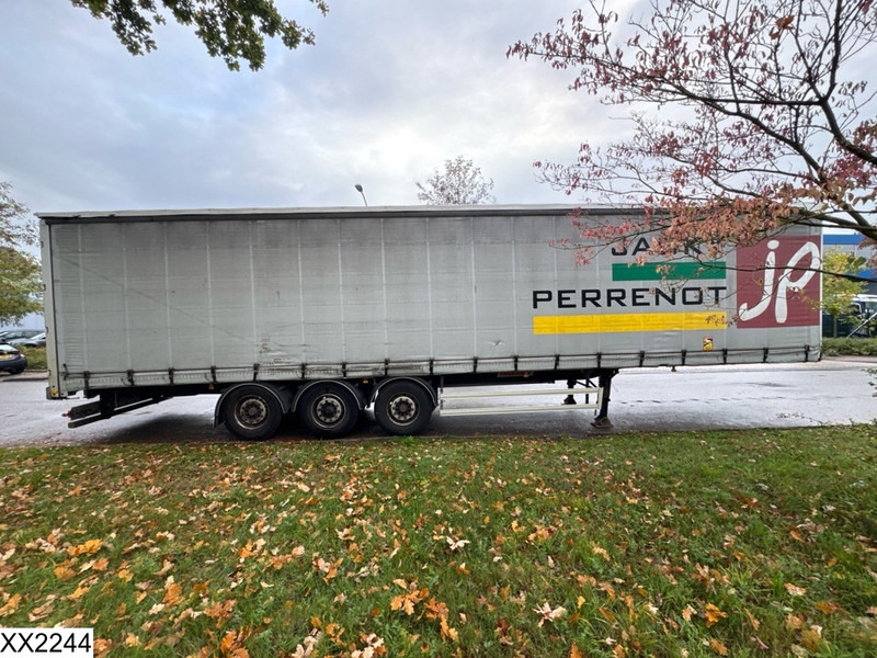 Fruehauf Tautliner - Tenta puspiekabe: foto 5 Fruehauf Tautliner - Tenta puspiekabe: foto 5