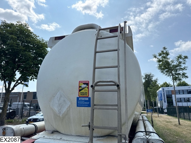 GENERAL TRAILERS Fuel 40131 liter, 7 Comp, Fuel, Carburant - Puspiekabe cisterna: foto 4 GENERAL TRAILERS Fuel 40131 liter, 7 Comp, Fuel, Carburant - Puspiekabe cisterna: foto 4