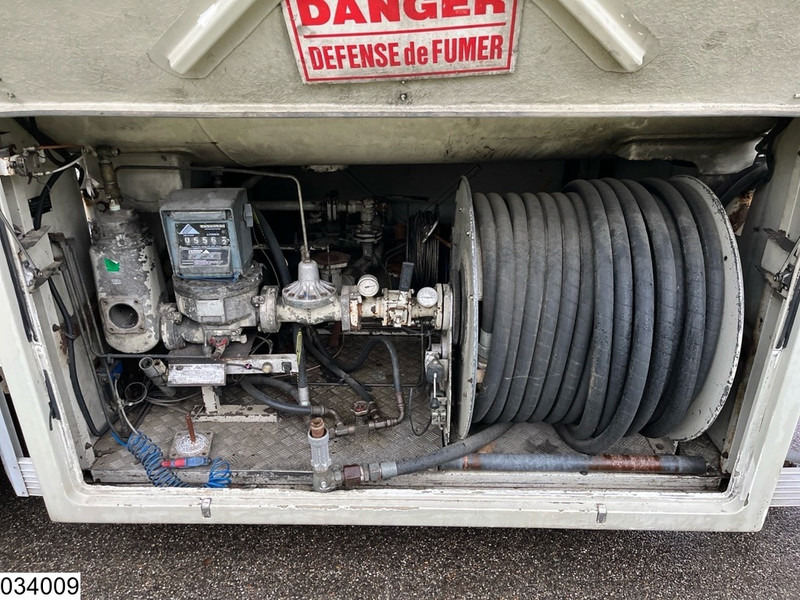 Guhur Gas 49300 liter, LPG GPL Butane gas, 1 Comp - Puspiekabe cisterna: foto 5 Guhur Gas 49300 liter, LPG GPL Butane gas, 1 Comp - Puspiekabe cisterna: foto 5