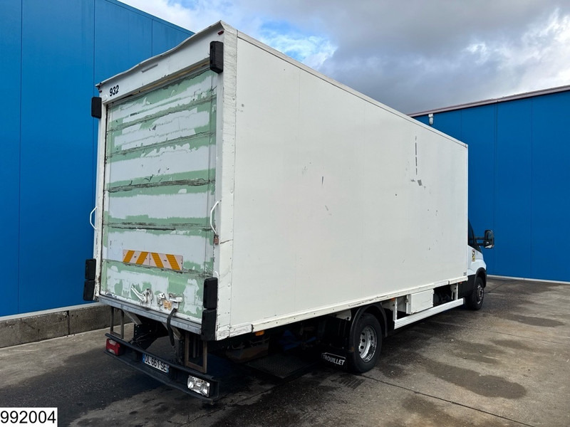 Iveco Daily 65-140 CNG EURO 6, CNG, Leaf suspension, Manual - Kravas automašīna ar slēgto virsbūvi: foto 2 Iveco Daily 65-140 CNG EURO 6, CNG, Leaf suspension, Manual - Kravas automašīna ar slēgto virsbūvi: foto 2