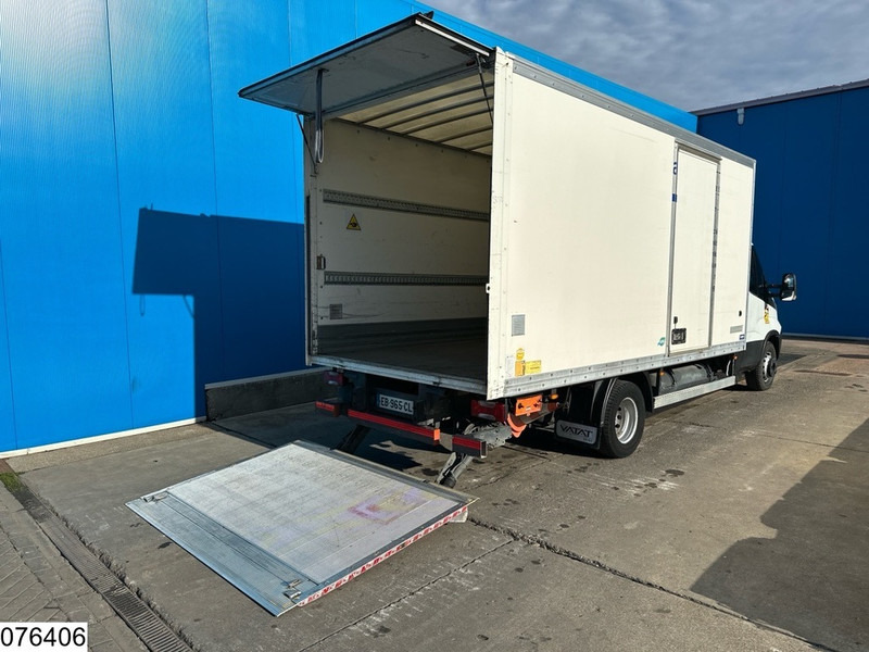 Iveco Daily 70C14 CNG EURO 6, Dhollandia, CNG - Kravas automašīna ar slēgto virsbūvi: foto 4 Iveco Daily 70C14 CNG EURO 6, Dhollandia, CNG - Kravas automašīna ar slēgto virsbūvi: foto 4