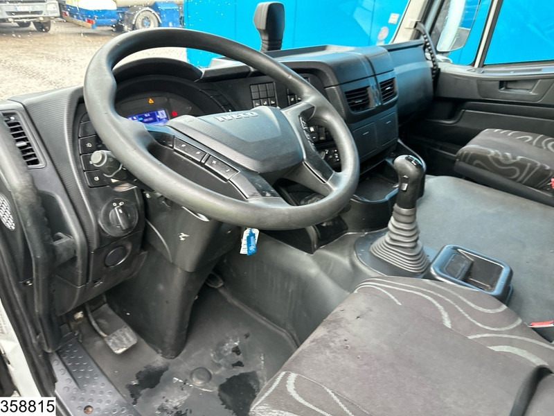 Iveco Stralis 6X2, EURO 6, Retarder, CNG - Kravas automašīna refrižerators: foto 5 Iveco Stralis 6X2, EURO 6, Retarder, CNG - Kravas automašīna refrižerators: foto 5