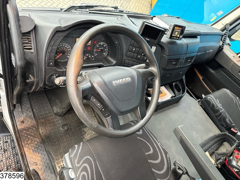 Iveco Trakker 360 6X4, EURO 6, Palfinger, Remote, Steel suspension - Bortu kravas automašīna/ Platforma, Kravas auto ar manipulatoru: foto 5 Iveco Trakker 360 6X4, EURO 6, Palfinger, Remote, Steel suspension - Bortu kravas automašīna/ Platforma, Kravas auto ar manipulatoru: foto 5