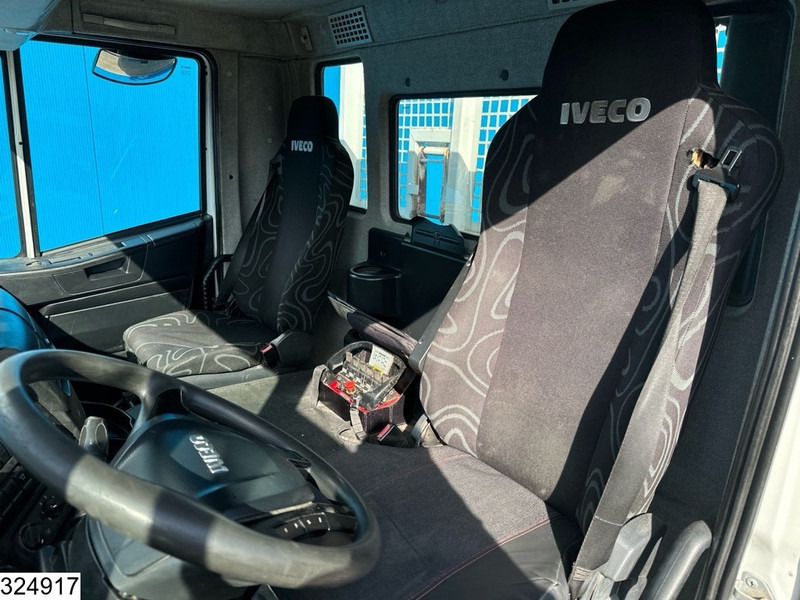 Iveco Trakker 8x4, EURO 6, Palfinger, Remote līzingu Iveco Trakker 8x4, EURO 6, Palfinger, Remote: foto 9