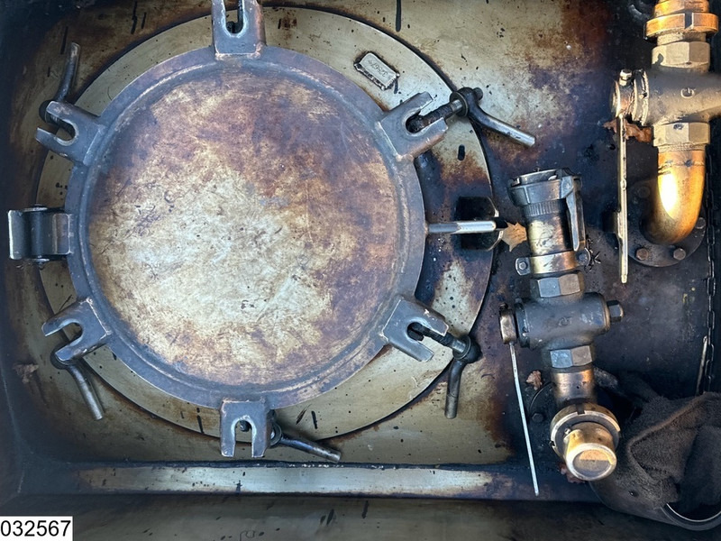 Puspiekabe cisterna LAG Bitum 34000 Liter, 1 Compartment: foto 9 Puspiekabe cisterna LAG Bitum 34000 Liter, 1 Compartment: foto 9