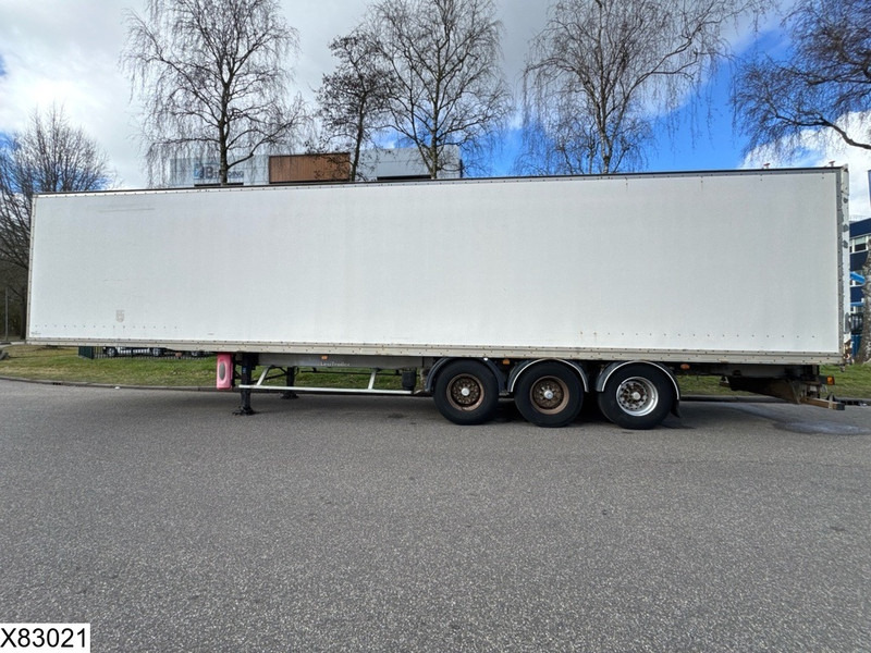 Lecitrailer gesloten bak - Puspiekabe slēgtā virsbūve: foto 2 Lecitrailer gesloten bak - Puspiekabe slēgtā virsbūve: foto 2