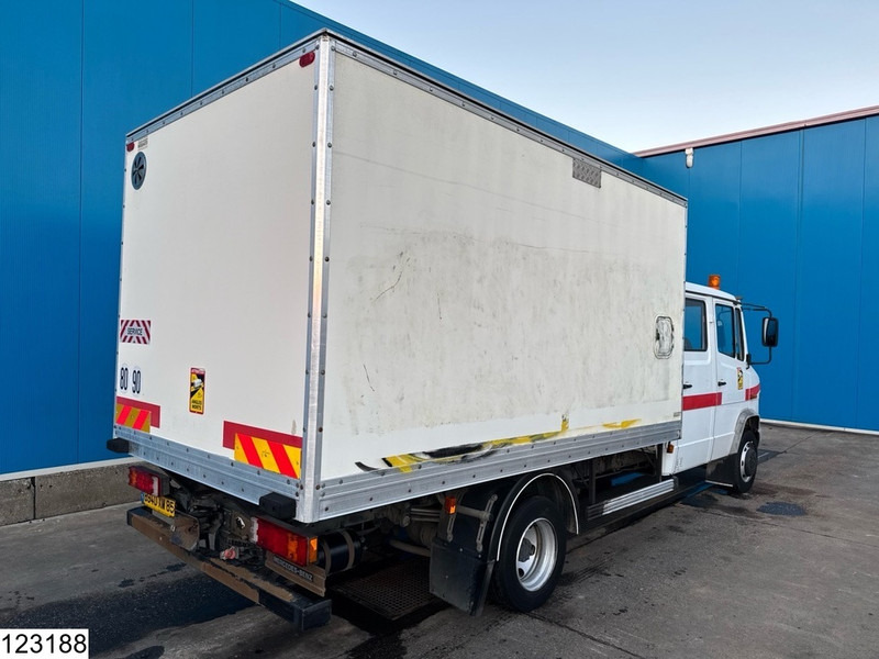 Mercedes-Benz 815 Manual transmission, Steel suspension - Kravas automašīna ar slēgto virsbūvi: foto 2 Mercedes-Benz 815 Manual transmission, Steel suspension - Kravas automašīna ar slēgto virsbūvi: foto 2