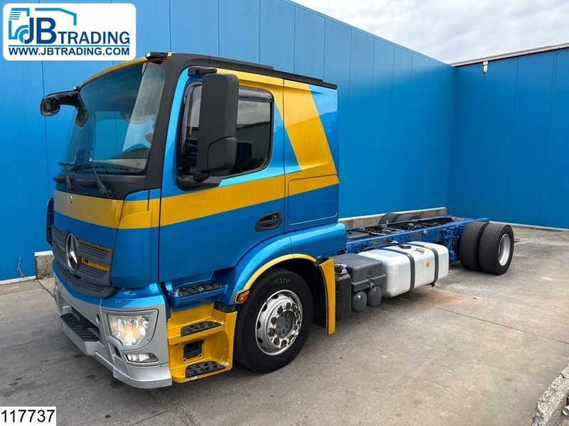 Mercedes-Benz Actros 1843 EURO 6, Hydrauliek - Šasija kravas automašīna: foto 1 Mercedes-Benz Actros 1843 EURO 6, Hydrauliek - Šasija kravas automašīna: foto 1