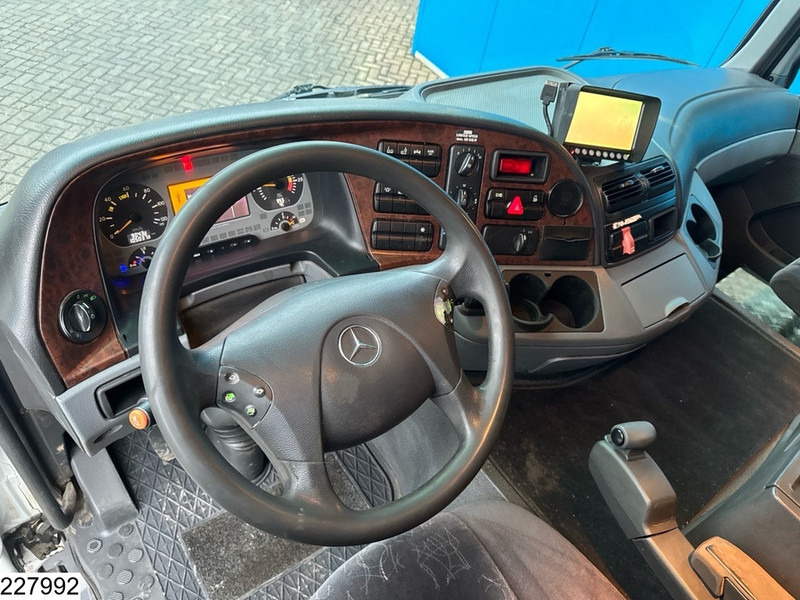 Mercedes-Benz Actros 2532 6x2, EURO 5, 23600 Liter, 5 Comp, LAG - Autocisterna: foto 5 Mercedes-Benz Actros 2532 6x2, EURO 5, 23600 Liter, 5 Comp, LAG - Autocisterna: foto 5