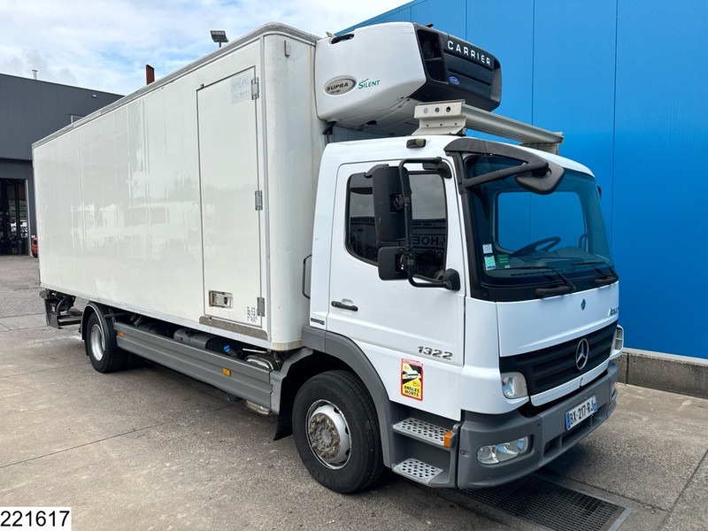 Mercedes-Benz Atego 1322 EURO5, Manual, Dhollandia, Chereau - Kravas automašīna refrižerators: foto 3 Mercedes-Benz Atego 1322 EURO5, Manual, Dhollandia, Chereau - Kravas automašīna refrižerators: foto 3