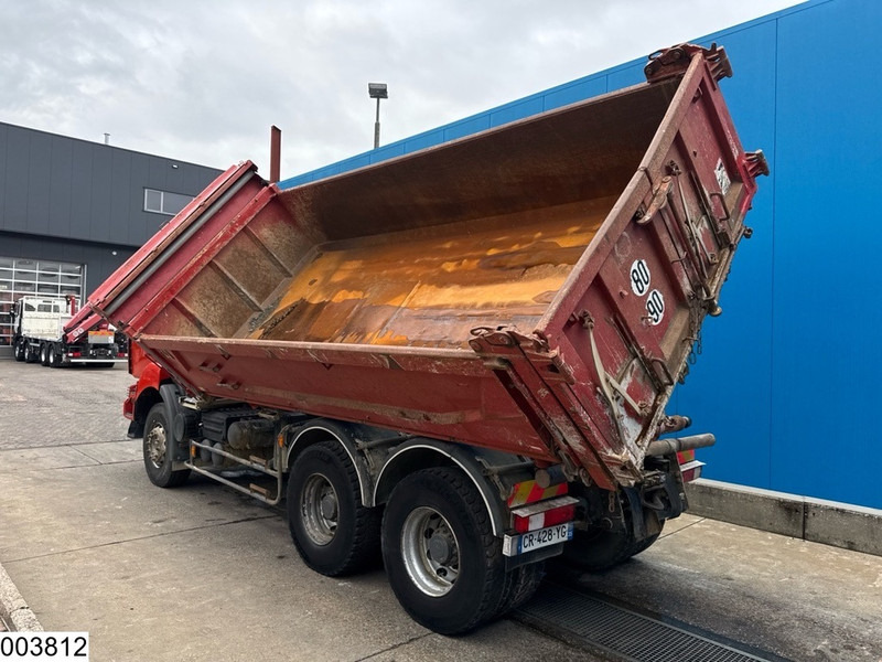 Renault Kerax 370 Dxi 6x4, Manual, Leaf suspension - Kravas automašīna pašizgāzējs: foto 4 Renault Kerax 370 Dxi 6x4, Manual, Leaf suspension - Kravas automašīna pašizgāzējs: foto 4