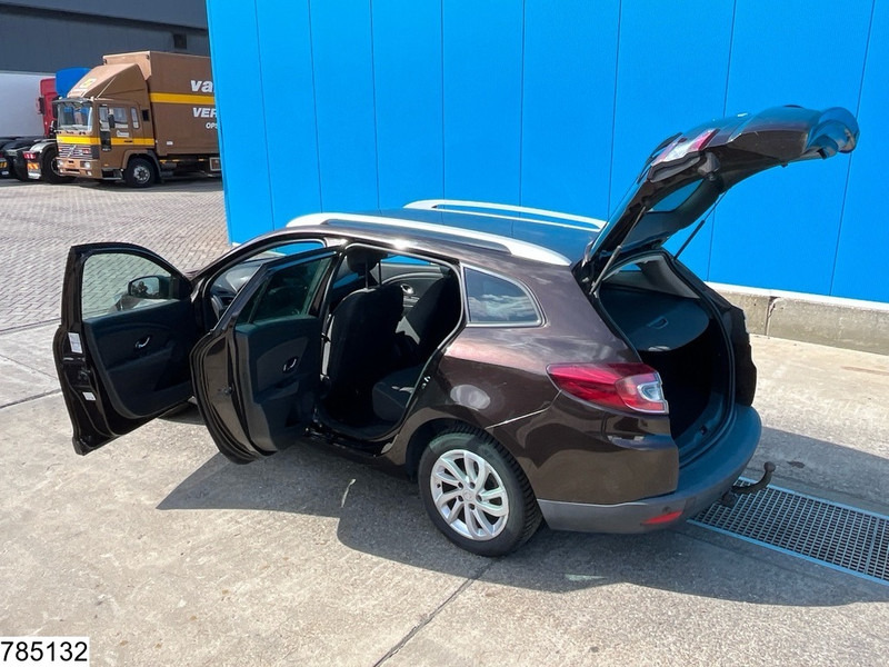 Renault ? Megane 1.5 Price includes VAT - Vieglā automašīna: foto 2 Renault ? Megane 1.5 Price includes VAT - Vieglā automašīna: foto 2