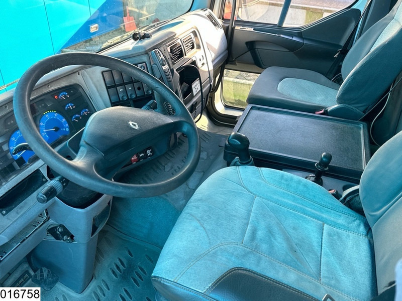 Renault Midlum 220 17013 Liter, LPG GPL, Gastank, Steel suspension - Autocisterna: foto 5 Renault Midlum 220 17013 Liter, LPG GPL, Gastank, Steel suspension - Autocisterna: foto 5