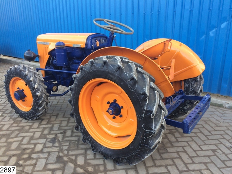 Same DA25DT 4WD - Traktors: foto 3 Same DA25DT 4WD - Traktors: foto 3