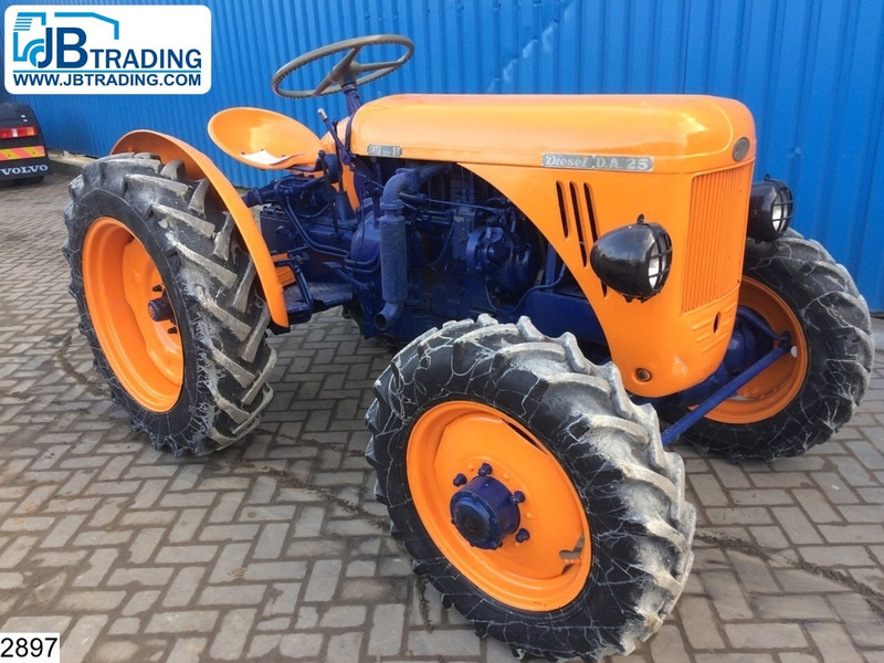 Same DA25DT 4WD - Traktors: foto 1 Same DA25DT 4WD - Traktors: foto 1
