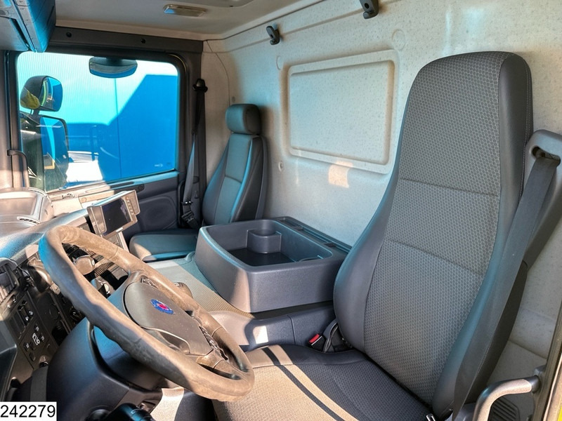 Kravas automašīna dzīvnieku pārvadāšanai Scania P 320 EURO 5, Manual transmission, Retarder: foto 9 Kravas automašīna dzīvnieku pārvadāšanai Scania P 320 EURO 5, Manual transmission, Retarder: foto 9