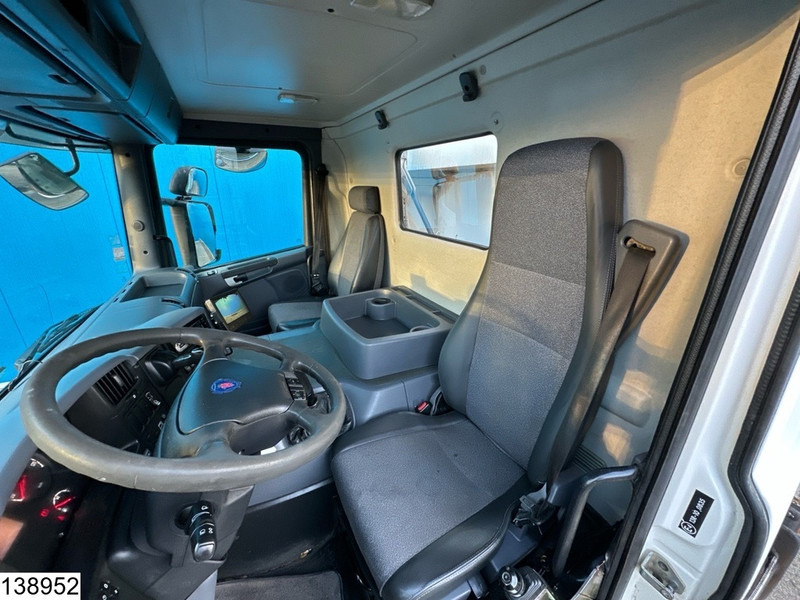 Kravas automašīna pašizgāzējs Scania P 380 8x4, Manual, Steel suspension: foto 9