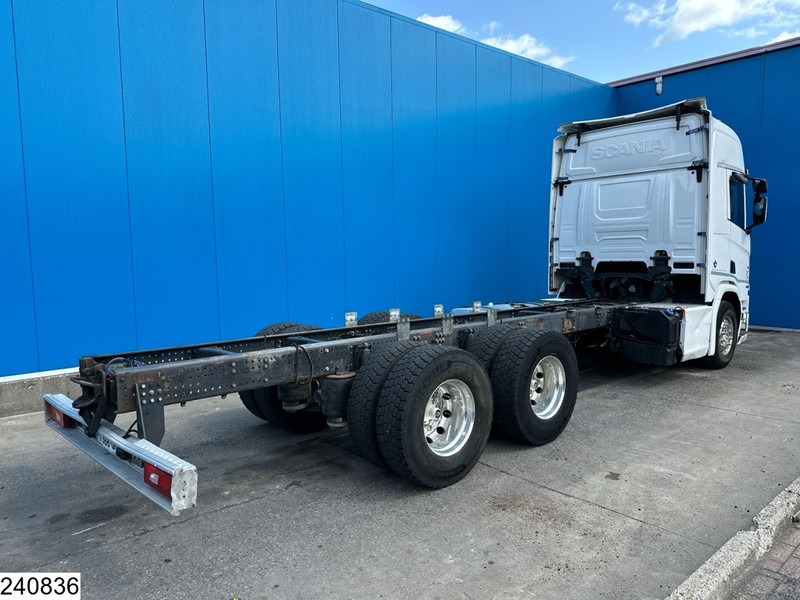 Scania R 650 6X4, EURO 6, Retarder, PTO - Šasija kravas automašīna: foto 2 Scania R 650 6X4, EURO 6, Retarder, PTO - Šasija kravas automašīna: foto 2