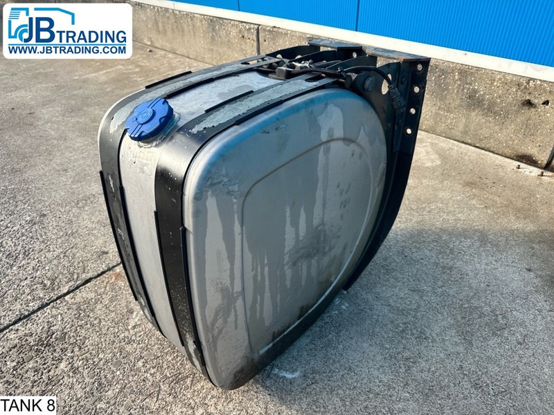 Universeel AdBlue Tank - Degvielas tvertne: foto 1 Universeel AdBlue Tank - Degvielas tvertne: foto 1