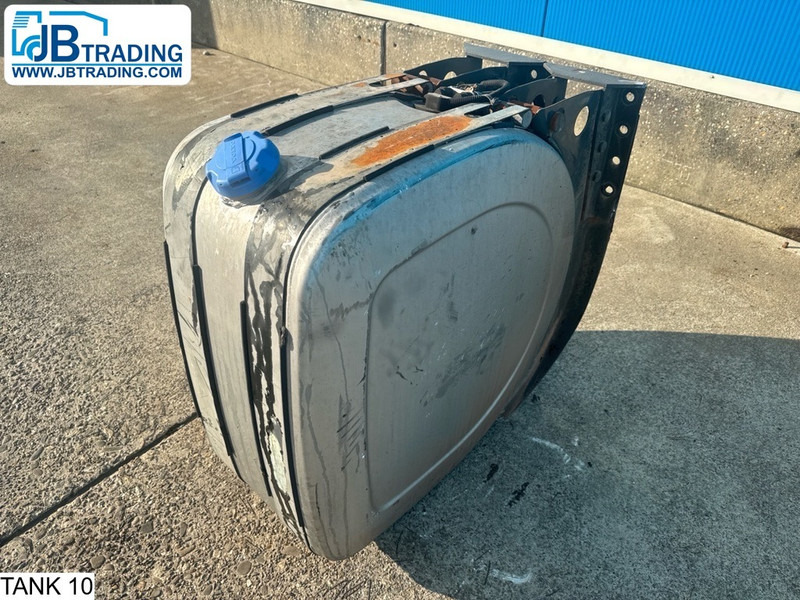 Universeel AdBlue Tank - Degvielas tvertne: foto 1 Universeel AdBlue Tank - Degvielas tvertne: foto 1