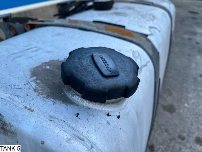 Universeel Brandstoftank - Degvielas tvertne - Kravas automašīna: foto 4 Universeel Brandstoftank - Degvielas tvertne - Kravas automašīna: foto 4