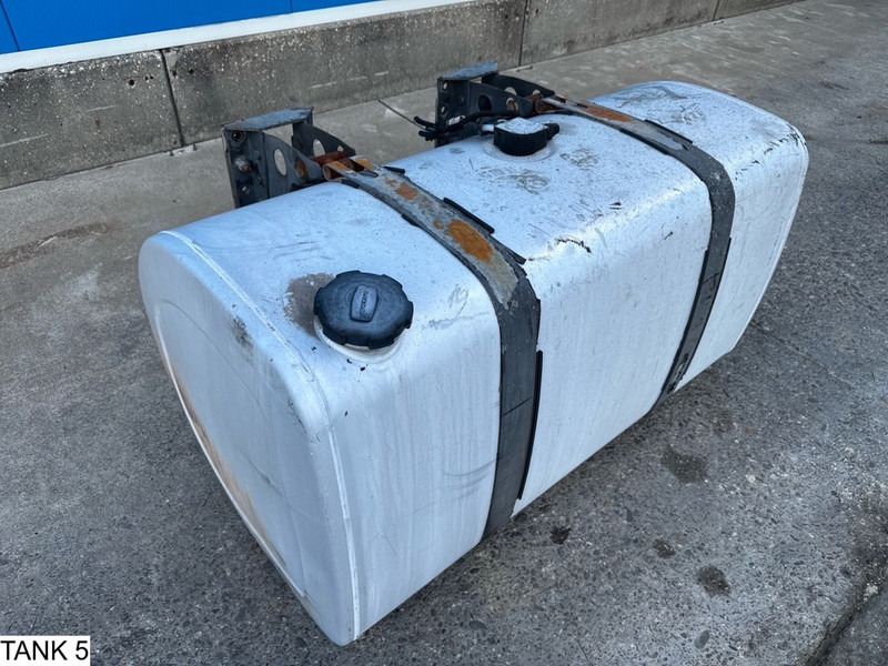 Universeel Brandstoftank - Degvielas tvertne - Kravas automašīna: foto 3 Universeel Brandstoftank - Degvielas tvertne - Kravas automašīna: foto 3
