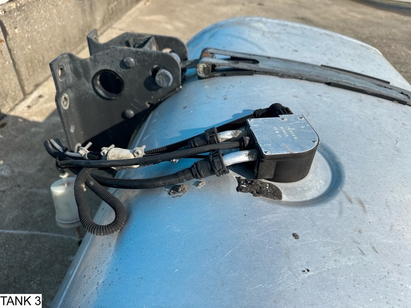 Universeel Brandstoftank - Degvielas tvertne - Kravas automašīna: foto 4 Universeel Brandstoftank - Degvielas tvertne - Kravas automašīna: foto 4