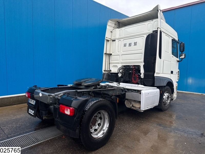 DAF XF 460 EURO 6, Retarder, PTO - Vilcējs: foto 2 DAF XF 460 EURO 6, Retarder, PTO - Vilcējs: foto 2