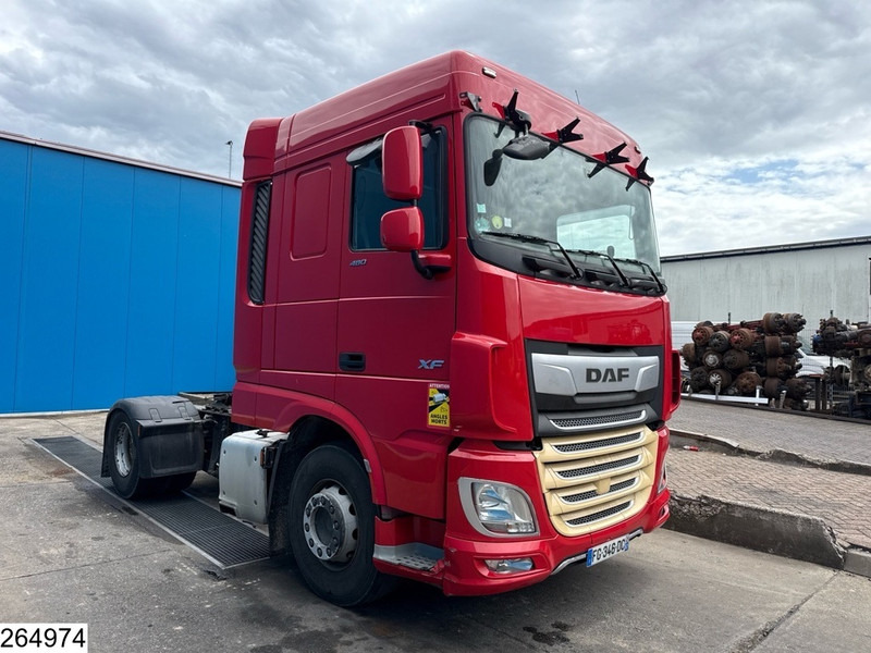 DAF XF 480 EURO 6, Retarder, PTO, Standairco, defects - Vilcējs: foto 2 DAF XF 480 EURO 6, Retarder, PTO, Standairco, defects - Vilcējs: foto 2