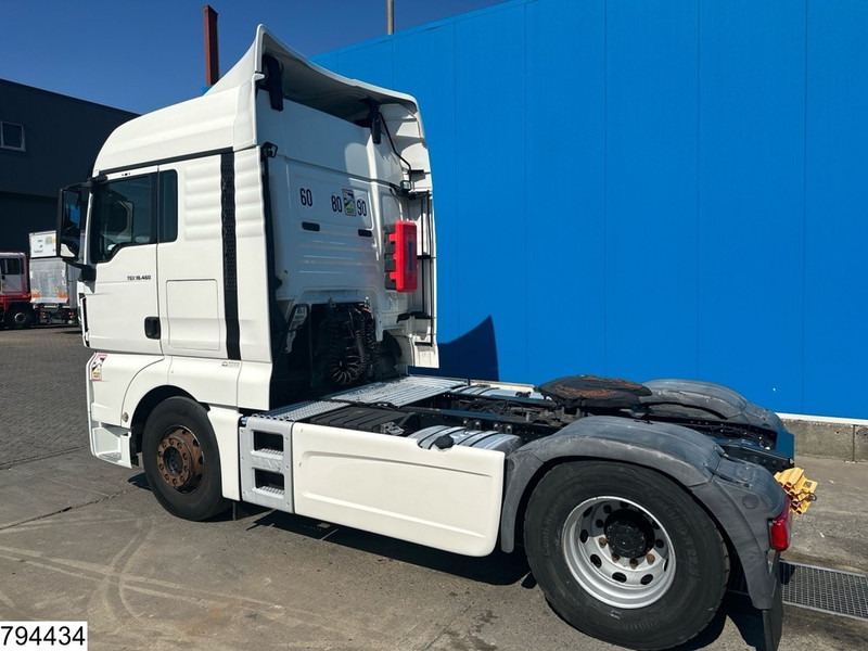 MAN TGX 18 460 EURO 6, Retarder, PTO - Vilcējs: foto 4 MAN TGX 18 460 EURO 6, Retarder, PTO - Vilcējs: foto 4
