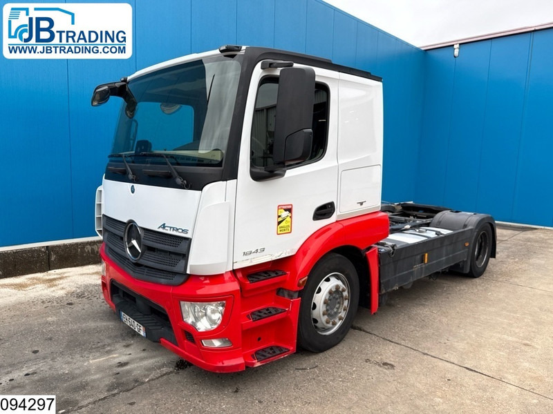 Mercedes-Benz Actros 1843 EURO 6, Retarder, PTO, LOHR, Standairco - Vilcējs: foto 1 Mercedes-Benz Actros 1843 EURO 6, Retarder, PTO, LOHR, Standairco - Vilcējs: foto 1