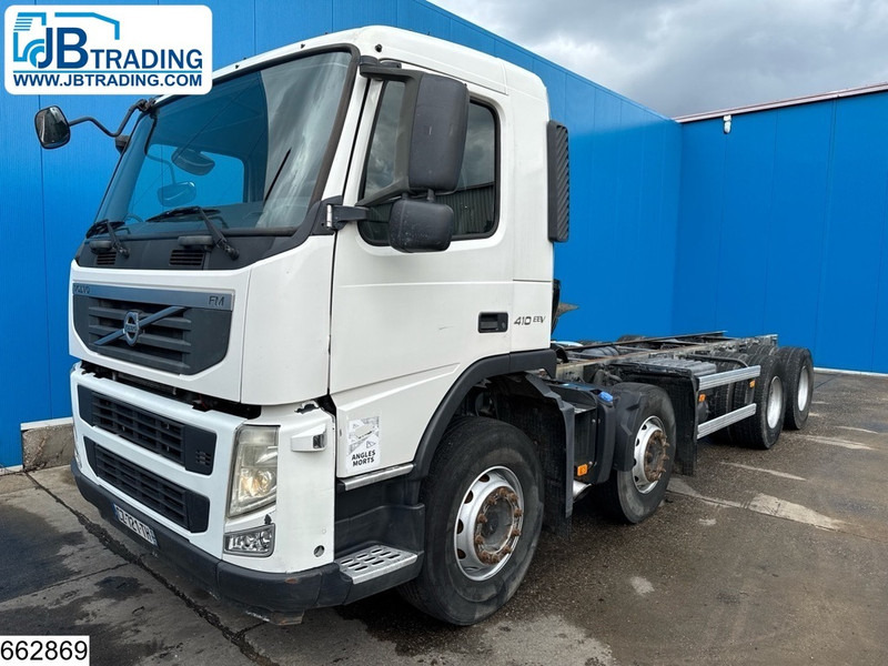 Volvo FM 410 8x4, EURO 5, PTO - Šasija kravas automašīna: foto 1 Volvo FM 410 8x4, EURO 5, PTO - Šasija kravas automašīna: foto 1