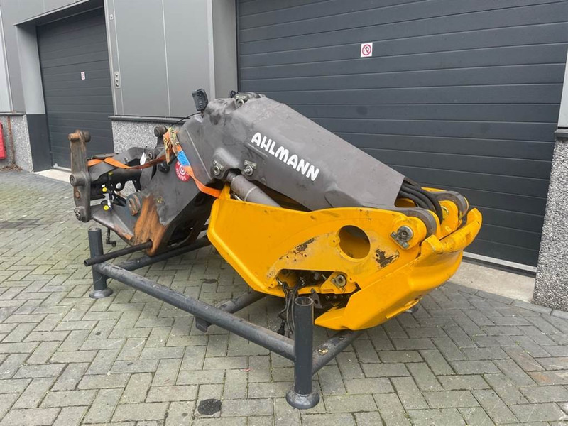 Ahlmann AS900-23115595-Lifting framework/Schaufelarm/Giek - Strēle - Celtniecības tehnika: foto 2 Ahlmann AS900-23115595-Lifting framework/Schaufelarm/Giek - Strēle - Celtniecības tehnika: foto 2