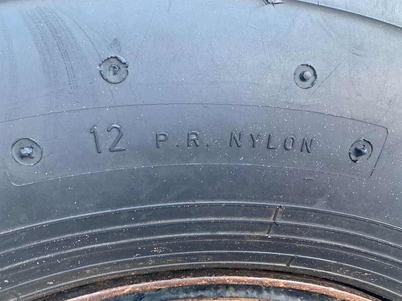 Alliance 48x31.00-20 NHS - Flotation 331 - Tire/Reifen/Band - Riepas un diski - Celtniecības tehnika: foto 3 Alliance 48x31.00-20 NHS - Flotation 331 - Tire/Reifen/Band - Riepas un diski - Celtniecības tehnika: foto 3