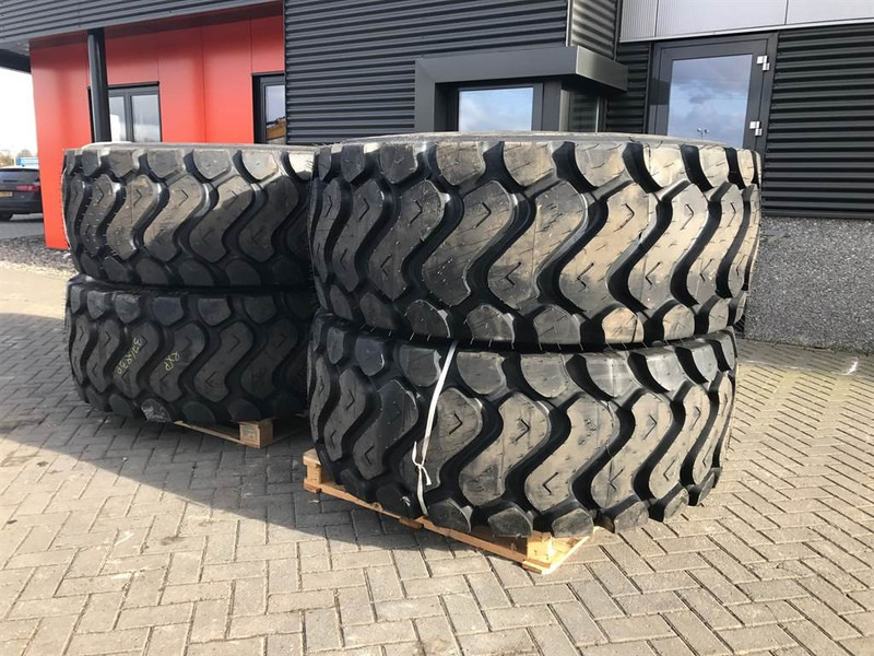 Banden/Reifen/Tires 26.5R25 XHA - Tyre/Reifen/Band - Riepas un diski - Celtniecības tehnika: foto 2 Banden/Reifen/Tires 26.5R25 XHA - Tyre/Reifen/Band - Riepas un diski - Celtniecības tehnika: foto 2