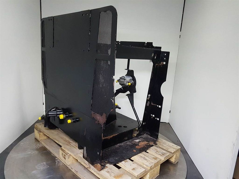 Case 621D-84528083-Tank/Behälter/Reservoir - Hidraulika - Celtniecības tehnika: foto 4 Case 621D-84528083-Tank/Behälter/Reservoir - Hidraulika - Celtniecības tehnika: foto 4