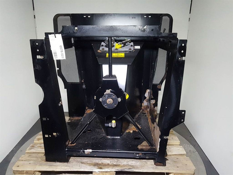 Case 621D-84528083-Tank/Behälter/Reservoir - Hidraulika - Celtniecības tehnika: foto 1 Case 621D-84528083-Tank/Behälter/Reservoir - Hidraulika - Celtniecības tehnika: foto 1