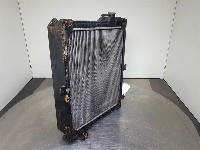 Case 621D-Denso-Cooler/Kühler/Koeler - Dzinējs - Celtniecības tehnika: foto 2 Case 621D-Denso-Cooler/Kühler/Koeler - Dzinējs - Celtniecības tehnika: foto 2