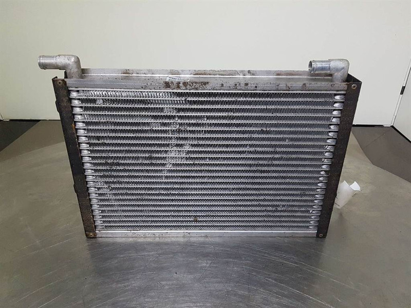Case 621D-Denso MNY70266501B2C-Cooler/Kühler/Koeler - Dzinējs - Celtniecības tehnika: foto 1 Case 621D-Denso MNY70266501B2C-Cooler/Kühler/Koeler - Dzinējs - Celtniecības tehnika: foto 1