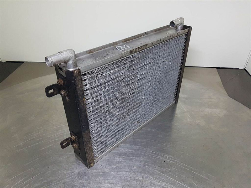 Case 621D-Denso MNY70266501B2C-Cooler/Kühler/Koeler - Dzinējs - Celtniecības tehnika: foto 2 Case 621D-Denso MNY70266501B2C-Cooler/Kühler/Koeler - Dzinējs - Celtniecības tehnika: foto 2